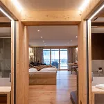 Waldhotel Doldenhorn 4*