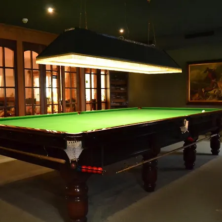 Waldhotel Doldenhorn