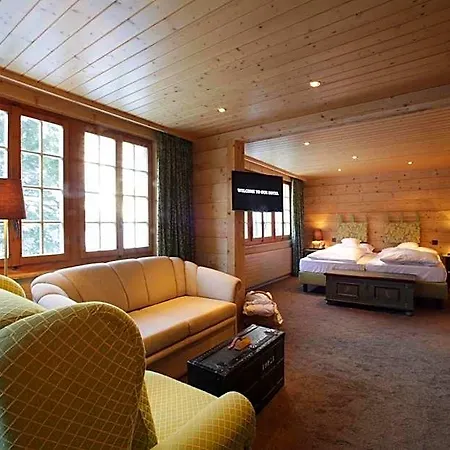 호텔 Waldhotel Doldenhorn 4*