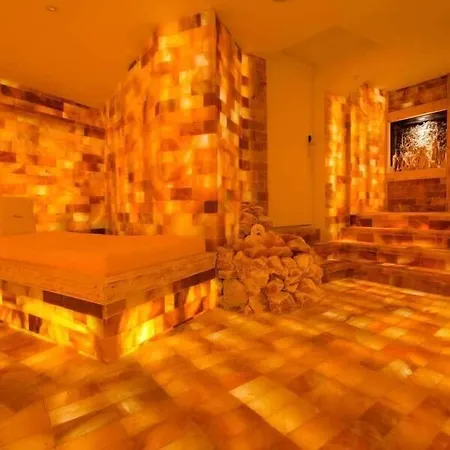 Hotel Waldhotel Doldenhorn 4*