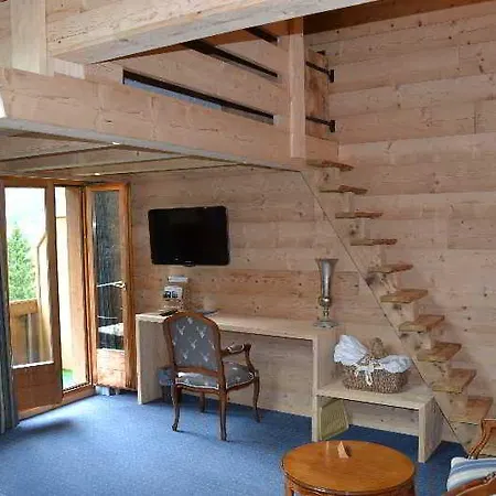 Waldhotel Doldenhorn Отель