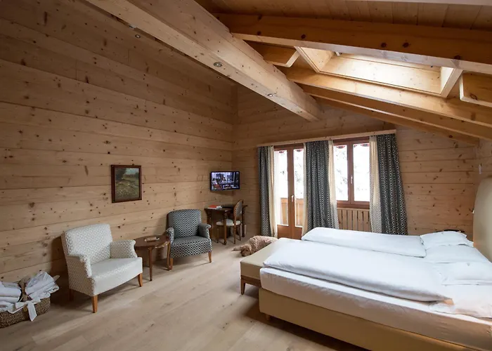 Waldhotel Doldenhorn Отель 4*