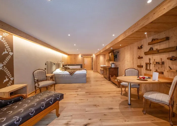 Hotel Waldhotel Doldenhorn 4*