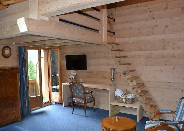 Waldhotel Doldenhorn Отель