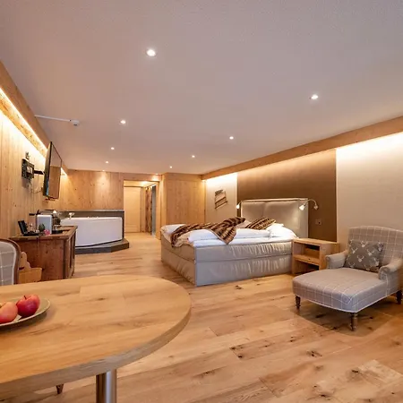 Waldhotel Doldenhorn Hotel